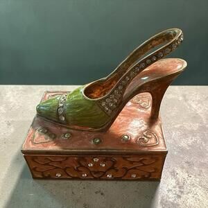 Green High Heel Shoe Rhinestone Bejeweled Trinket Box Enamel Magnet Closure